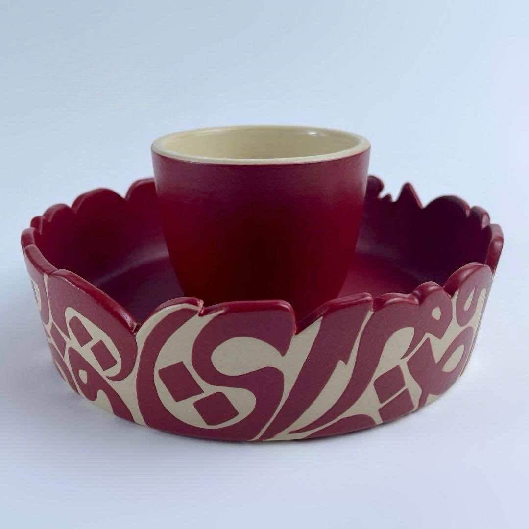 then flip it to transform into a functional chips and dip bowl.