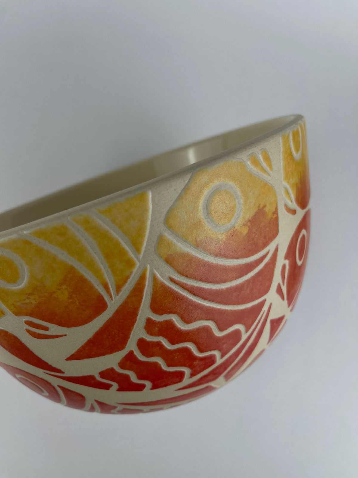 U-shaped Bowl - Image 2
