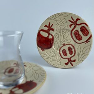 An Istikan paired with a saucer